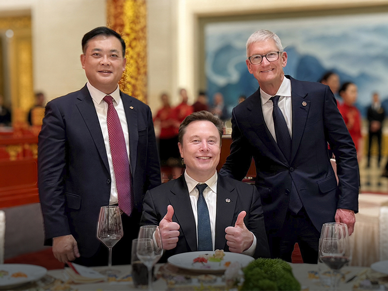 曹晖董事长受邀出席中美会谈欢迎宴会
